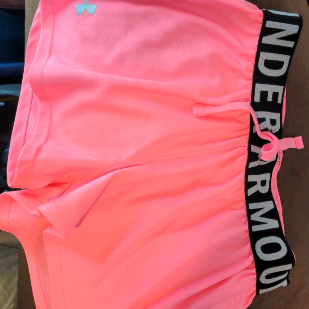 Under armour girls shorts